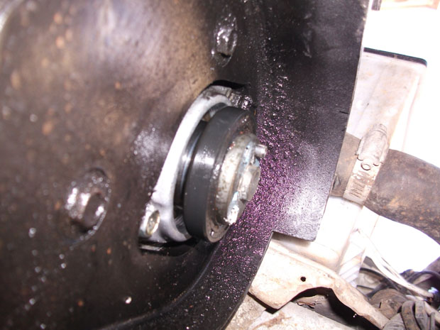 bad cam seal small.jpg