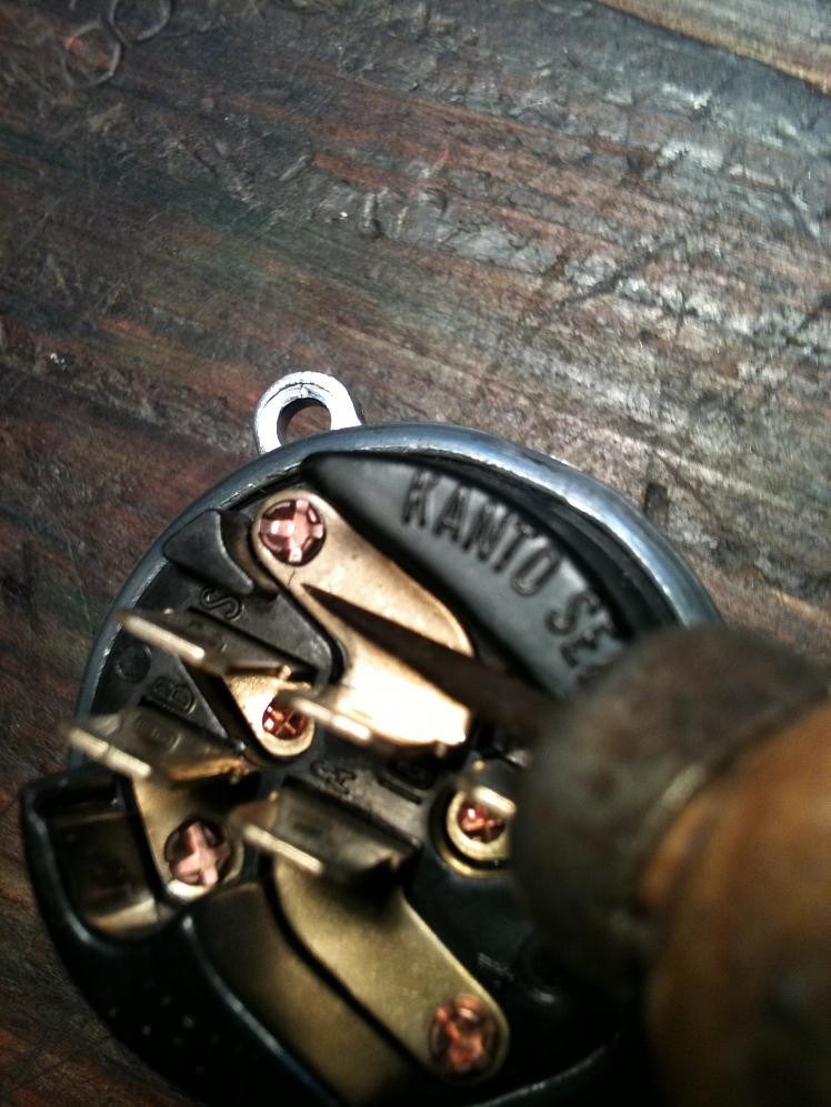Scooby MV Brumby Ignition Switch 003.jpg