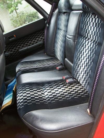 rear seats.jpg