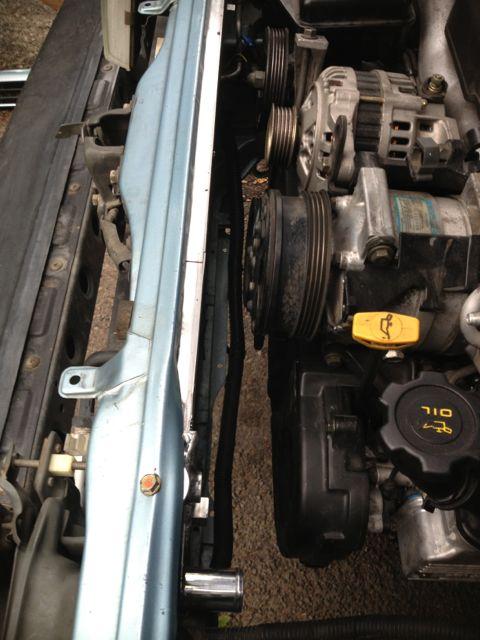 IMG_4901_BRZ radiator in L series without fans.jpg